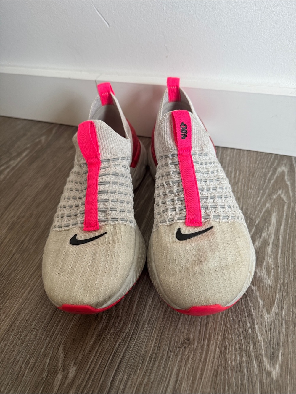 Nike Women’s React Phantom Flyknit
